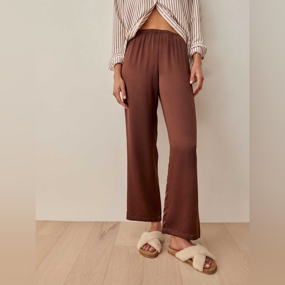 NWT reformation  Gertrude silk pants in chestnut / size M